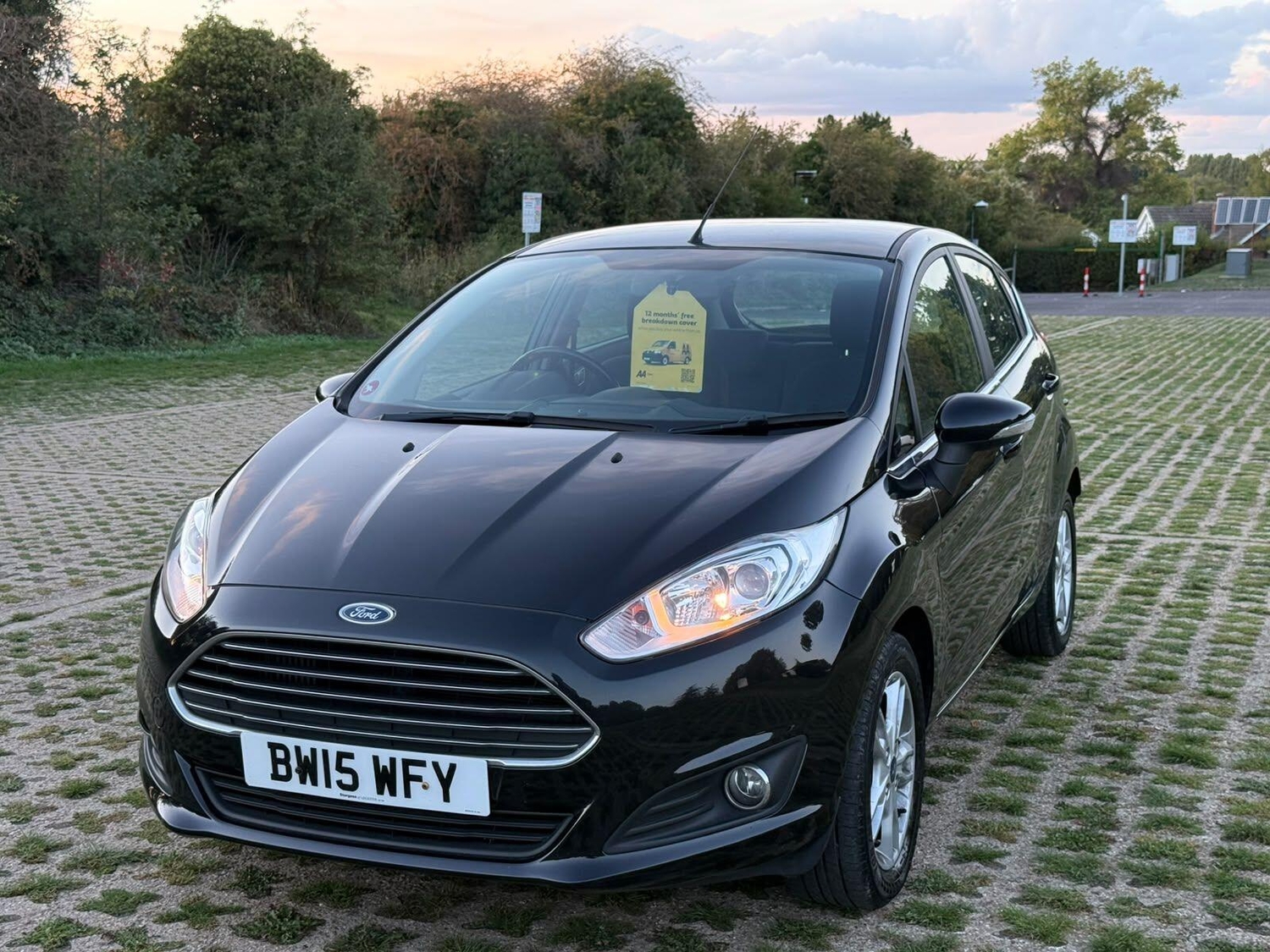 Ford Fiesta 2015 - Cars
