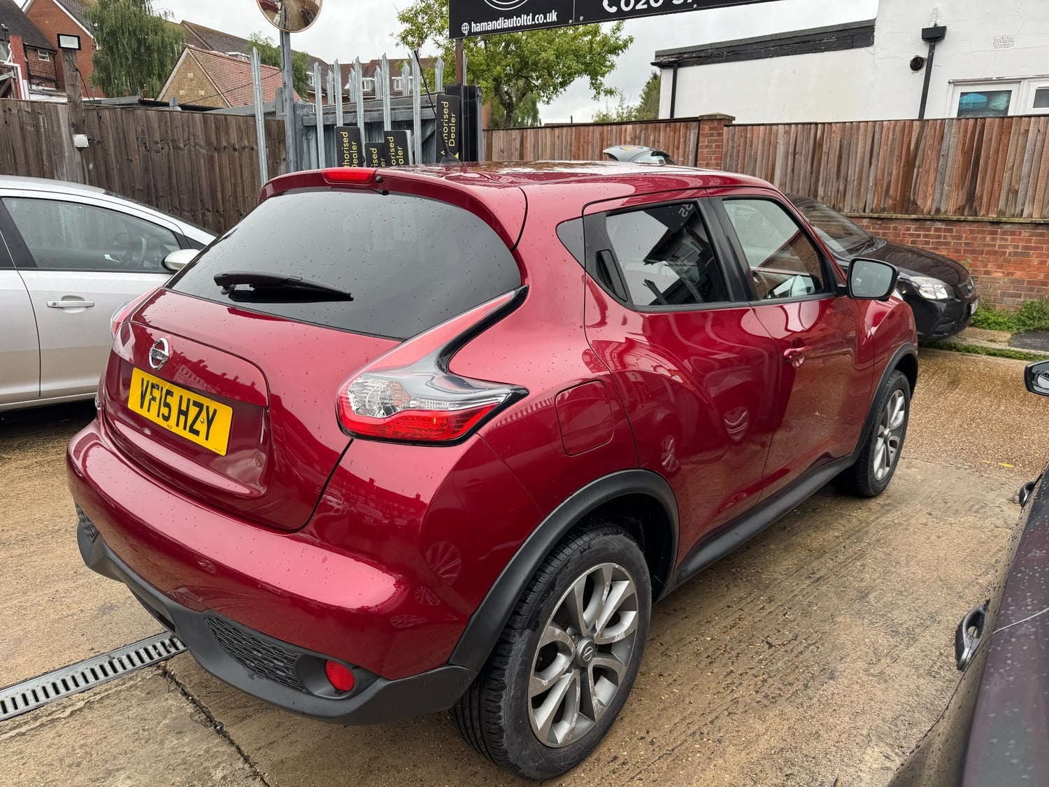 Nissan Juke 2015 - Cars