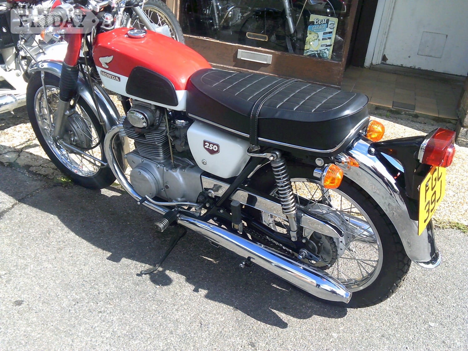 Honda CB 1970 - Motorbikes, Scooters & Quads in Brighton