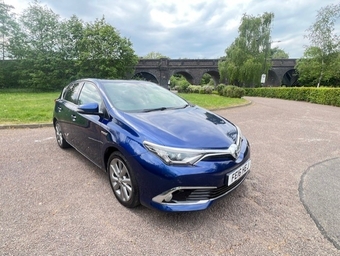 Toyota Auris 2016