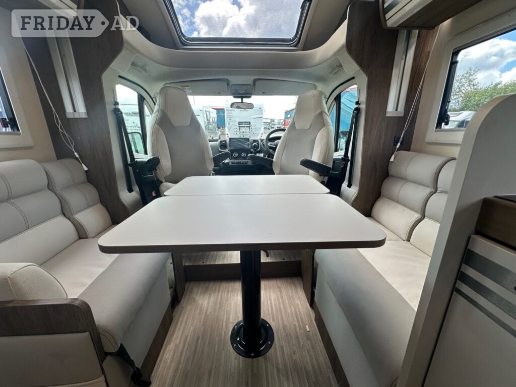 Roller Team 750 T-Line 2026 for sale - Motorhomes & Caravans