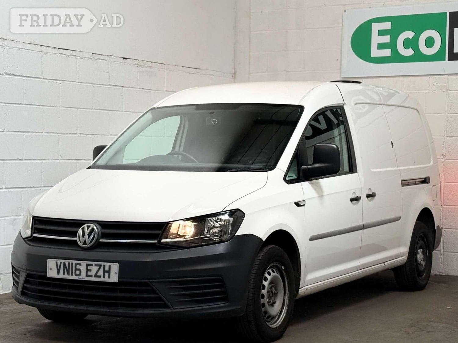 Volkswagen Caddy Maxi 2016 - Vans & Commercial Vehicles in Uxbridge