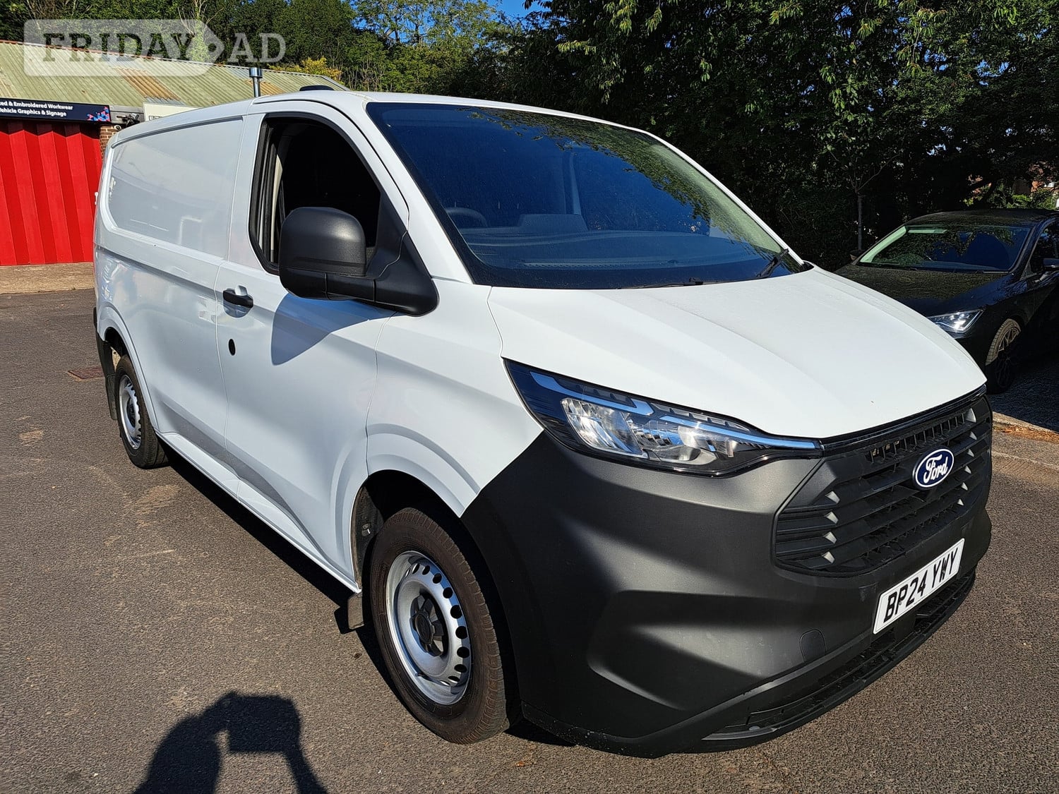 [ berth ]Ford Transit Custom