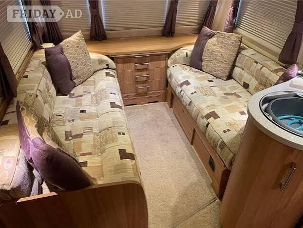 Bailey Unicorn Valencia 2013 - Motorhomes & Caravans