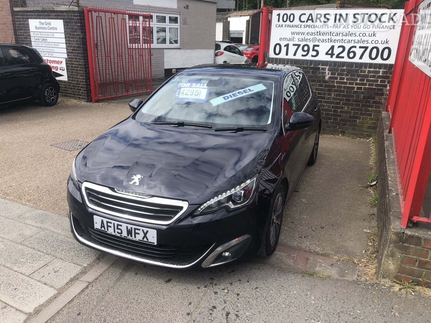 [ berth ]Peugeot 308