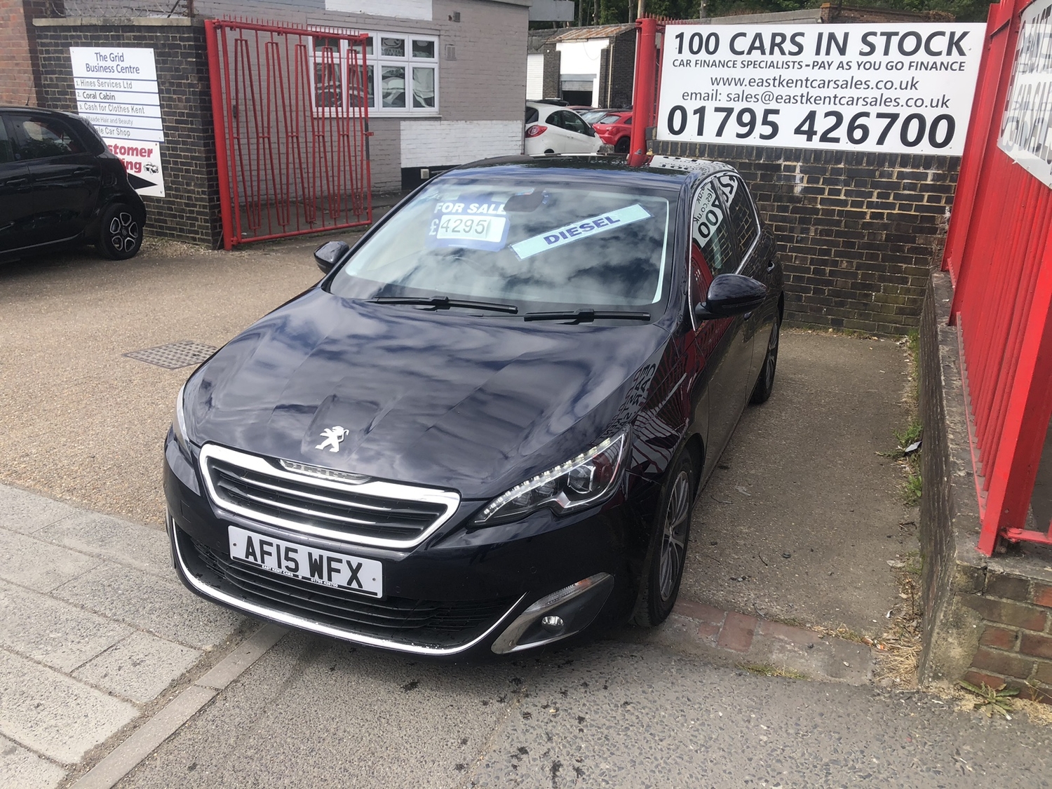 [ berth ]Peugeot 308