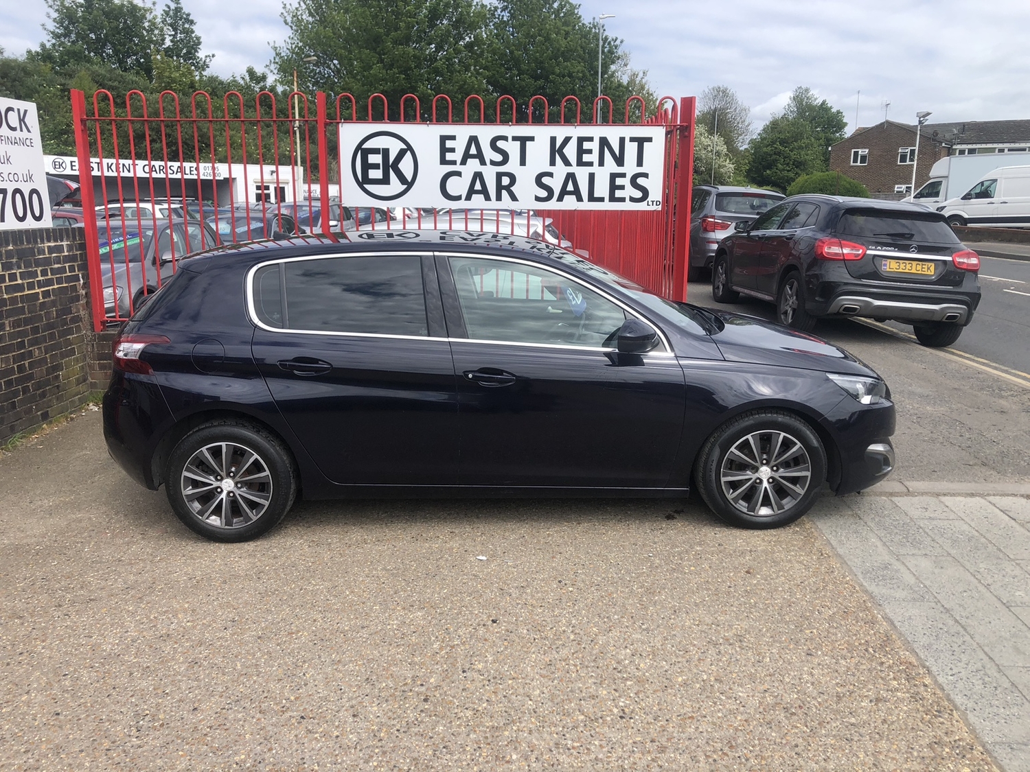 Peugeot 308 2015 - Cars