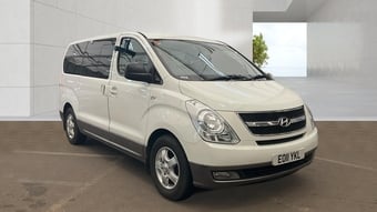 Hyundai i800 2011