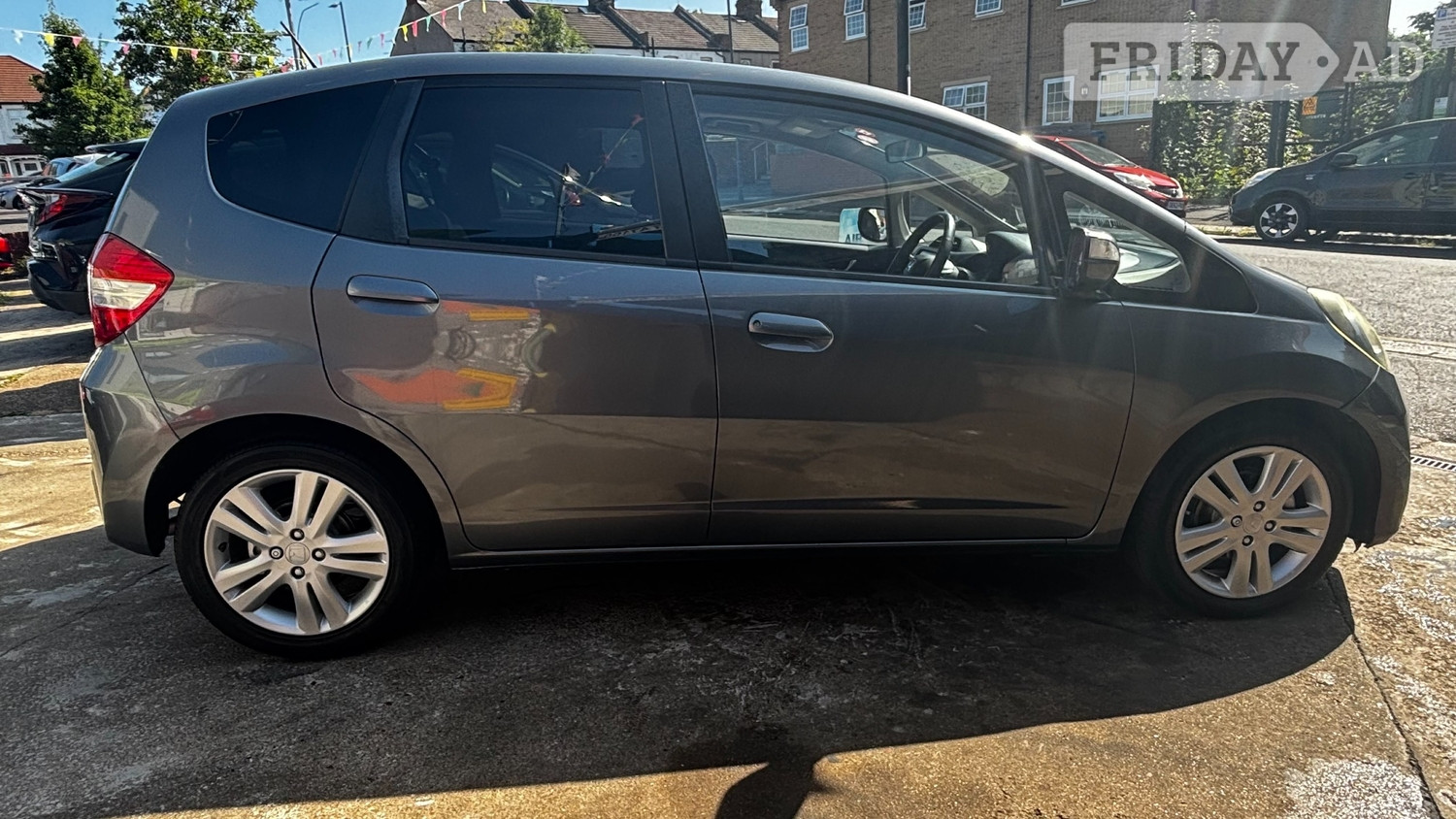 Honda Jazz 2013 - Cars
