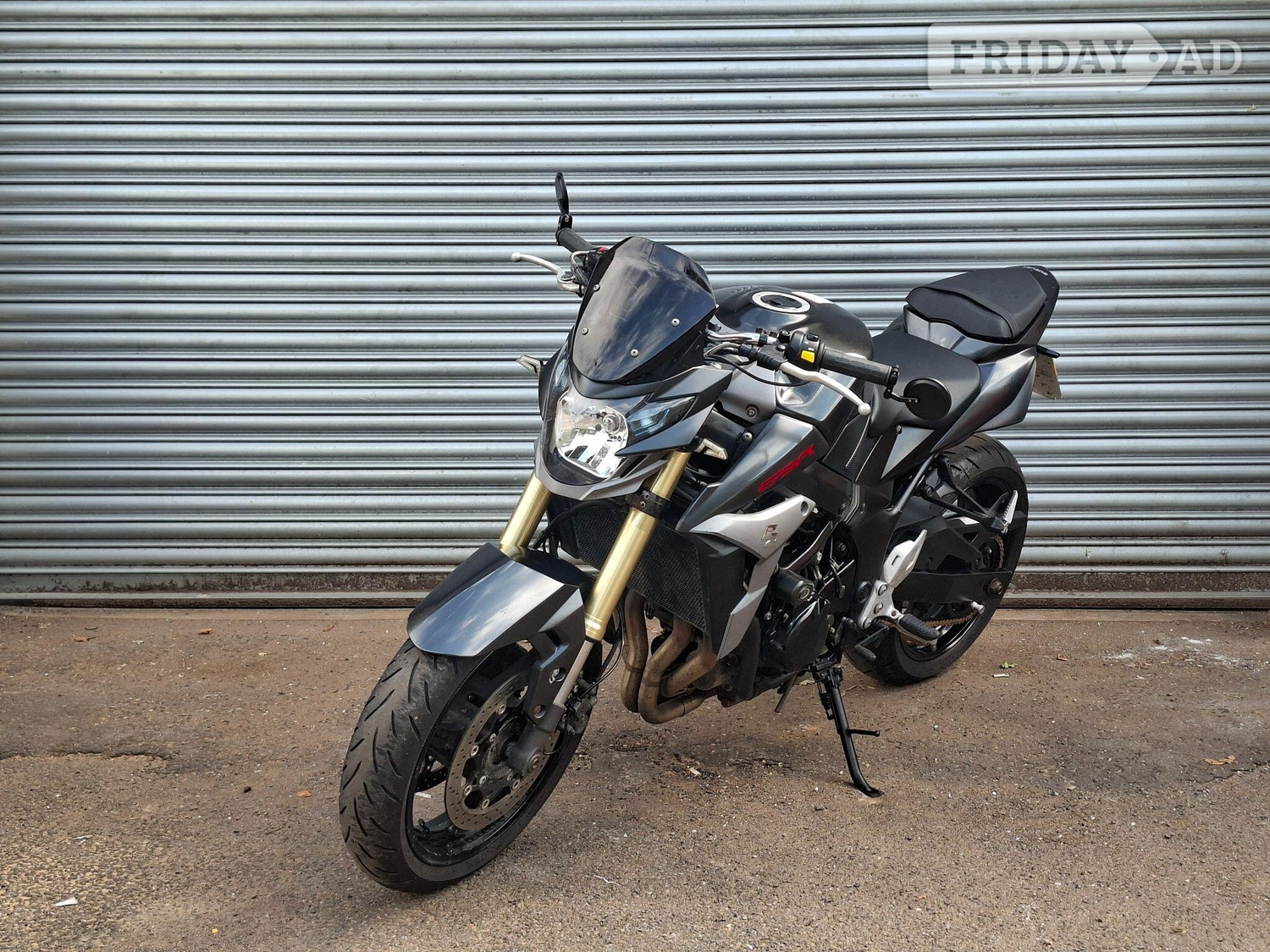 [ berth ]Suzuki GSR