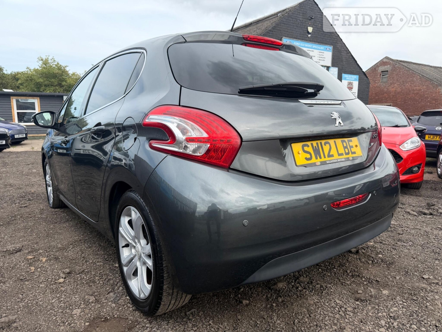 Peugeot 208 2012 - Cars in Dalkeith