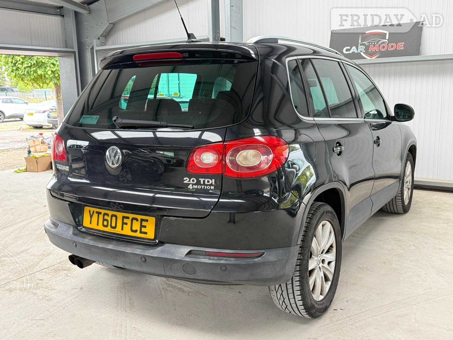 Volkswagen Tiguan 2010 - Cars in Hillingdon