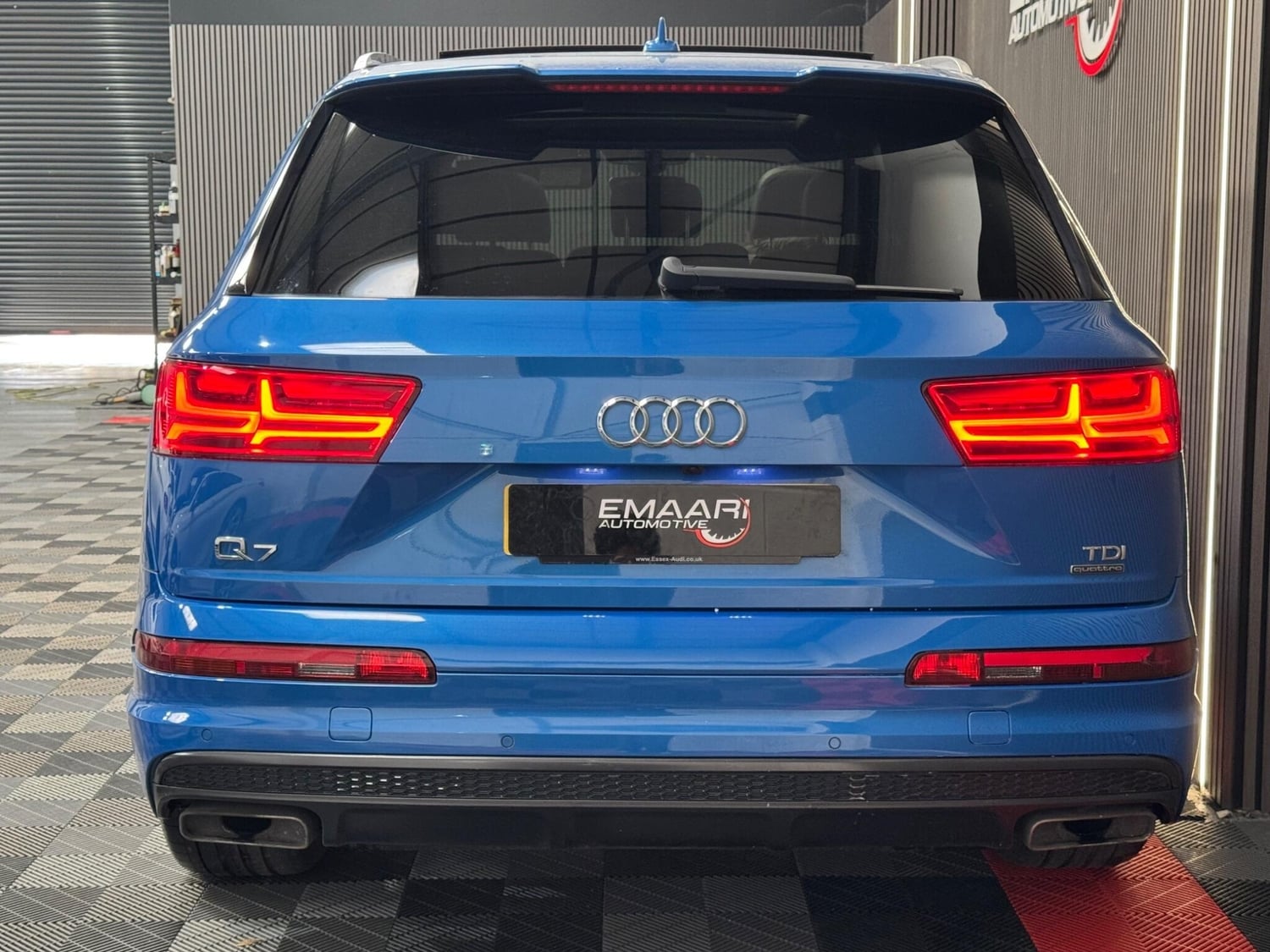 Audi Q7 2016 - Cars