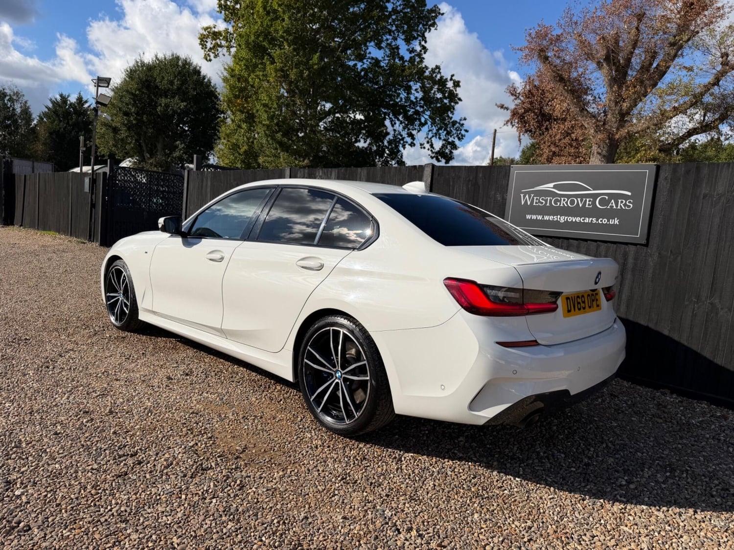 BMW 3 Series 2019 - Cars