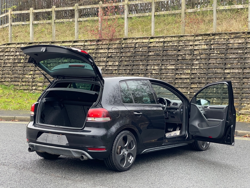 [ berth ]Volkswagen Golf GTi