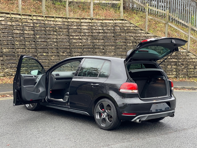 Volkswagen Golf GTi 2011 - Cars in Leeds