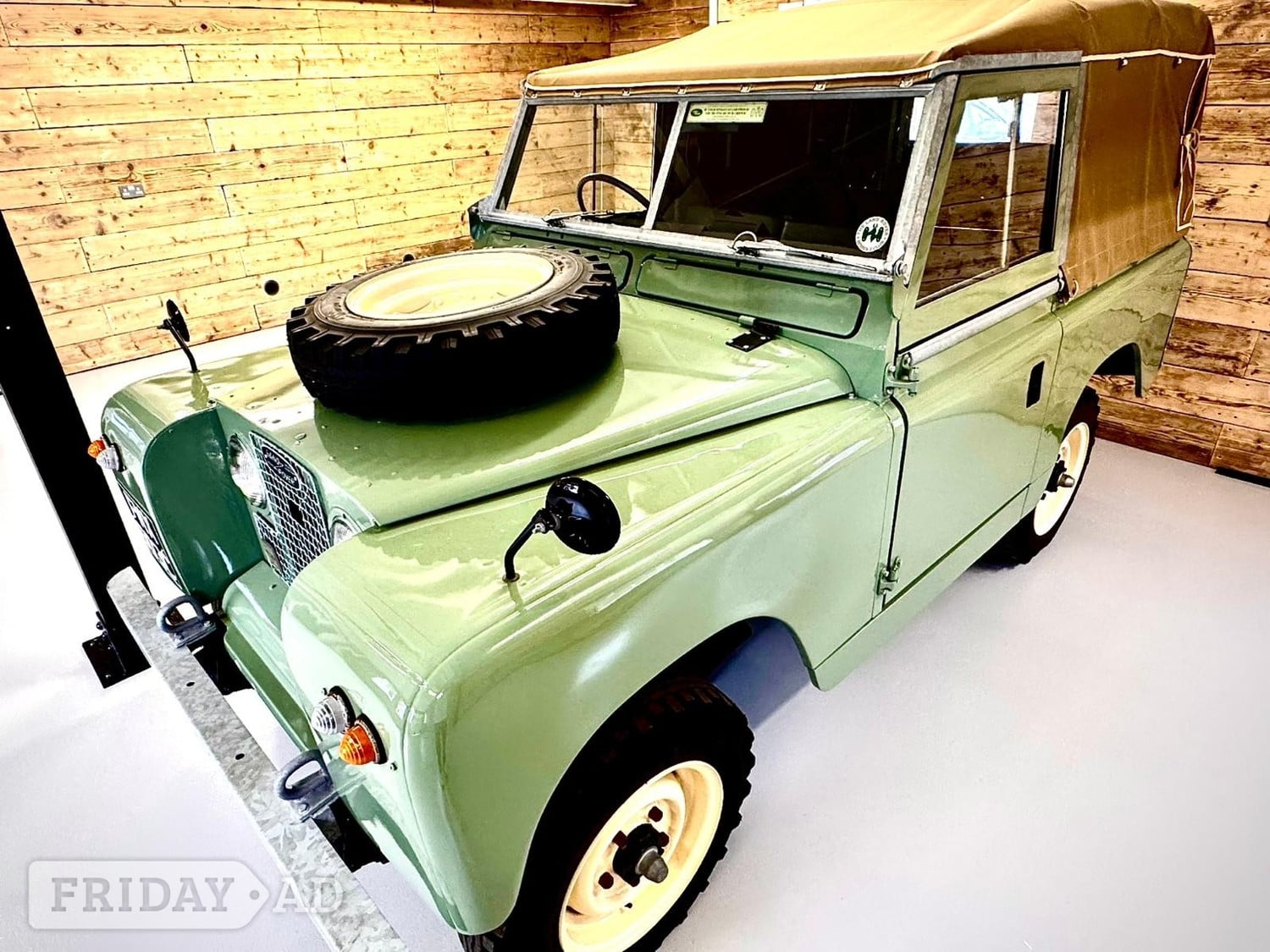 Land Rover Series IIA Horley
