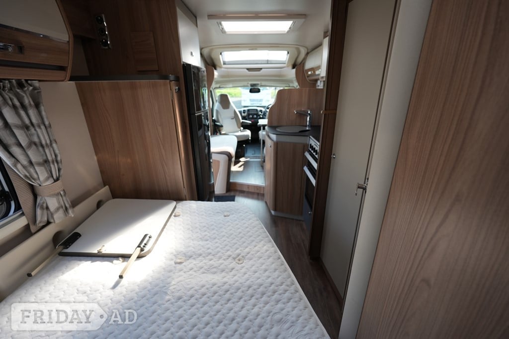 [4 berth ]Swift Bolero 684 FB FIAT 4 BERTH 4 TRAVEL SEAT MOTORHOME