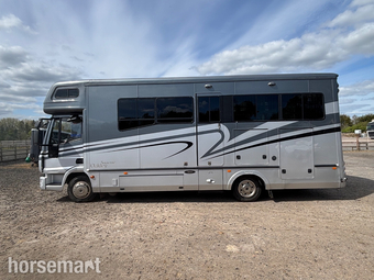 Oakley Supreme Iveco Horsebox