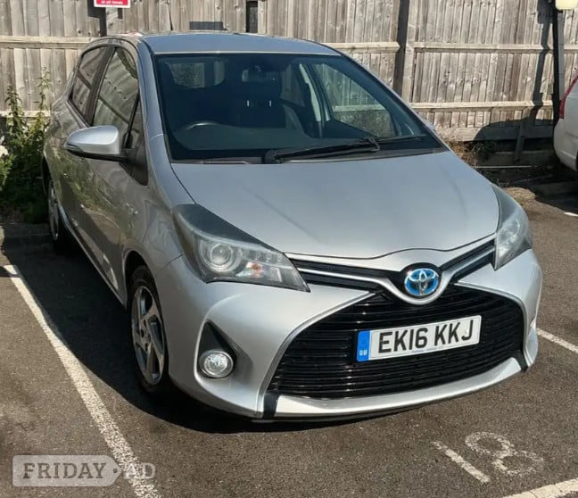 Toyota Yaris 2016 in Harrow