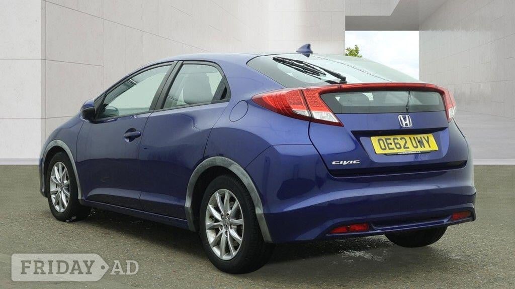 Honda Civic 2013 - Cars in Winchester