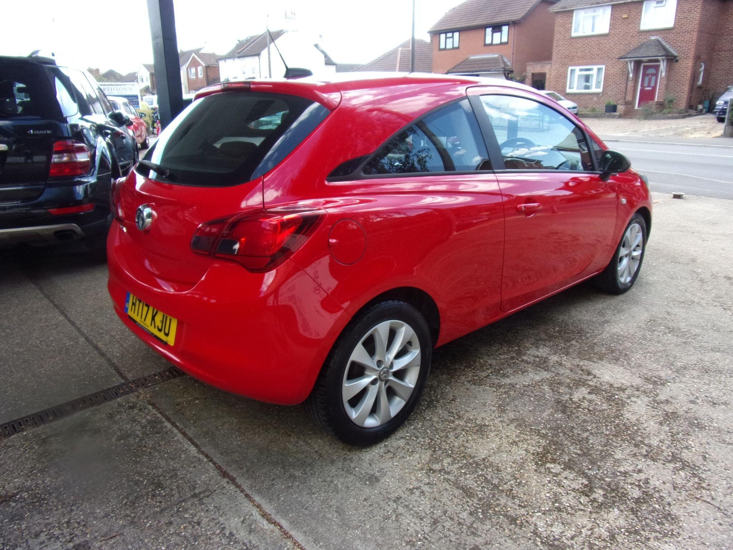 [ berth ]Vauxhall Corsa