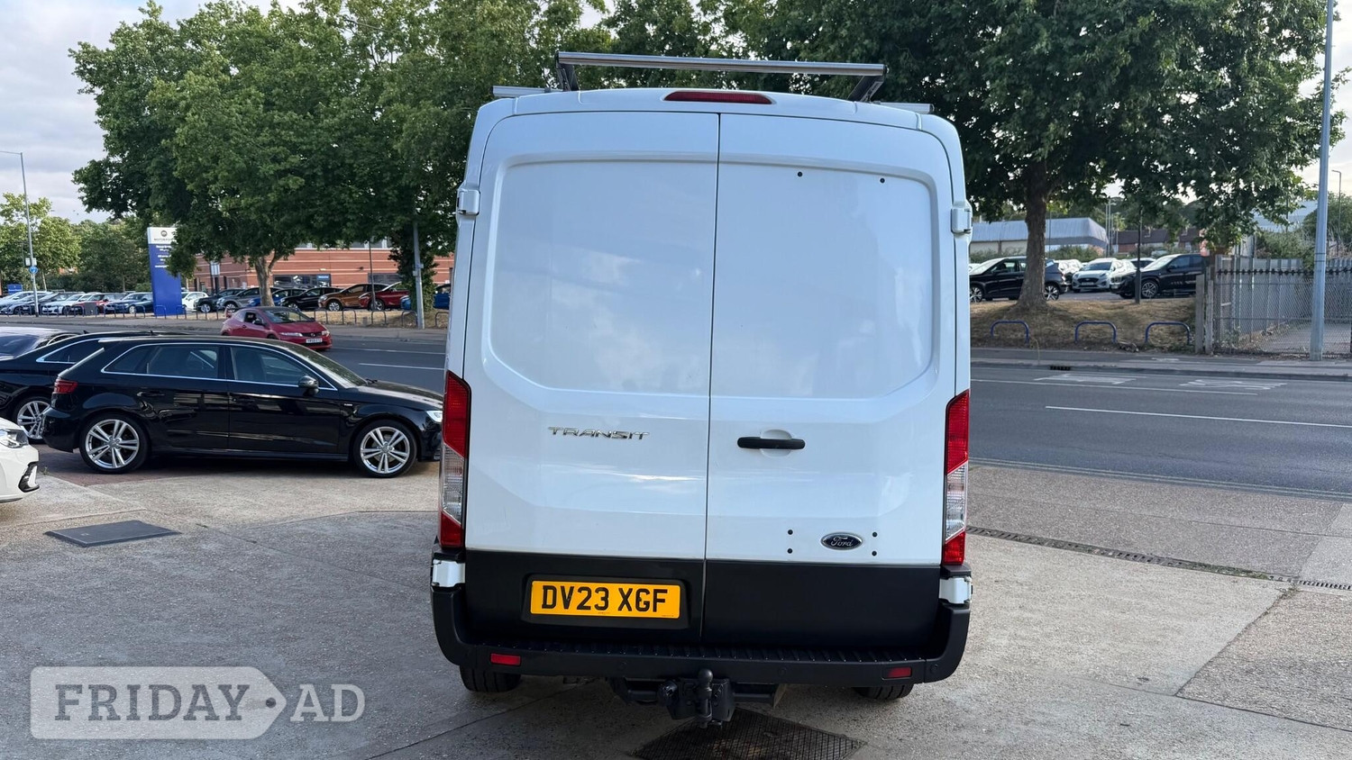 [ berth ]Ford Transit
