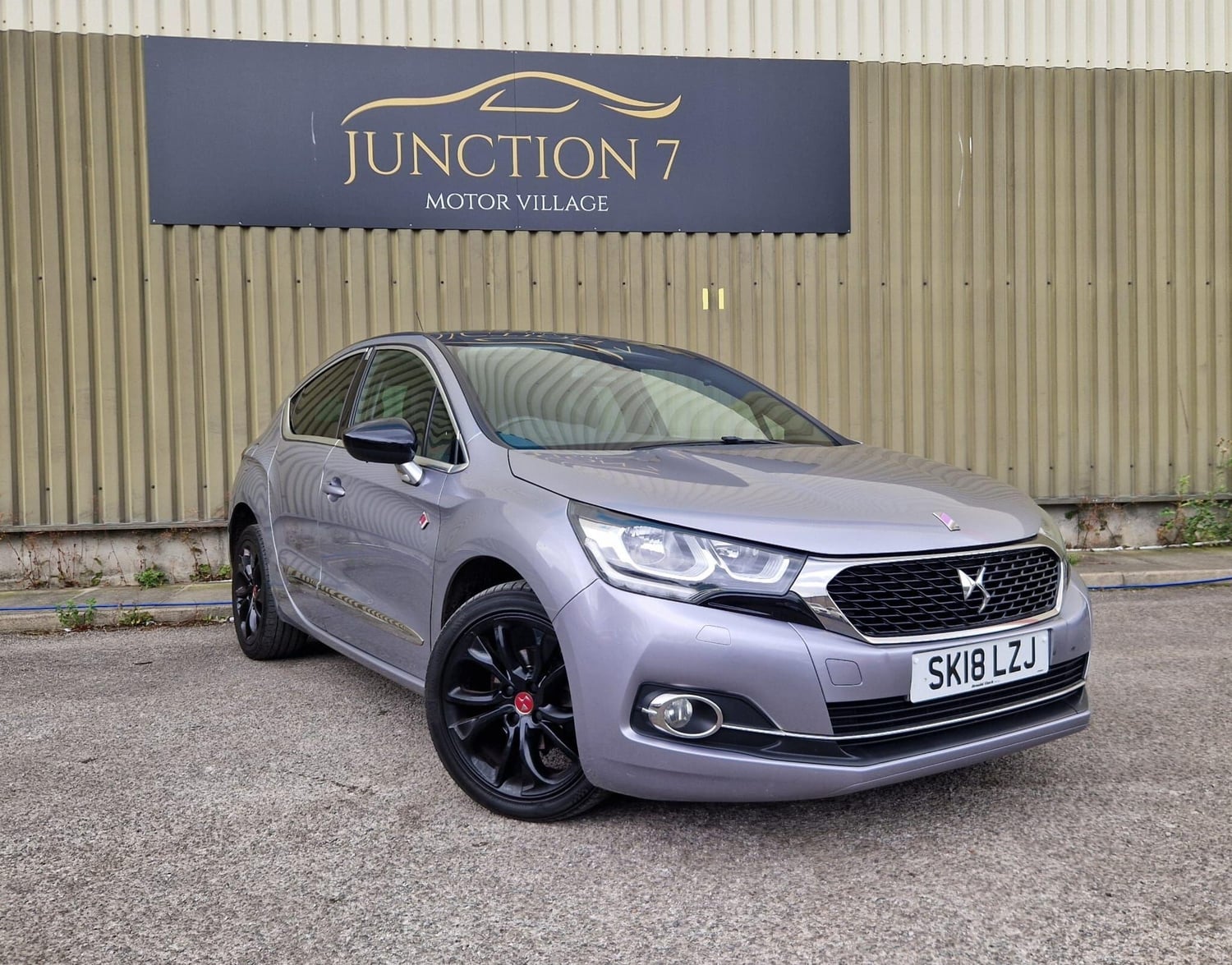 DS DS 4 Accrington