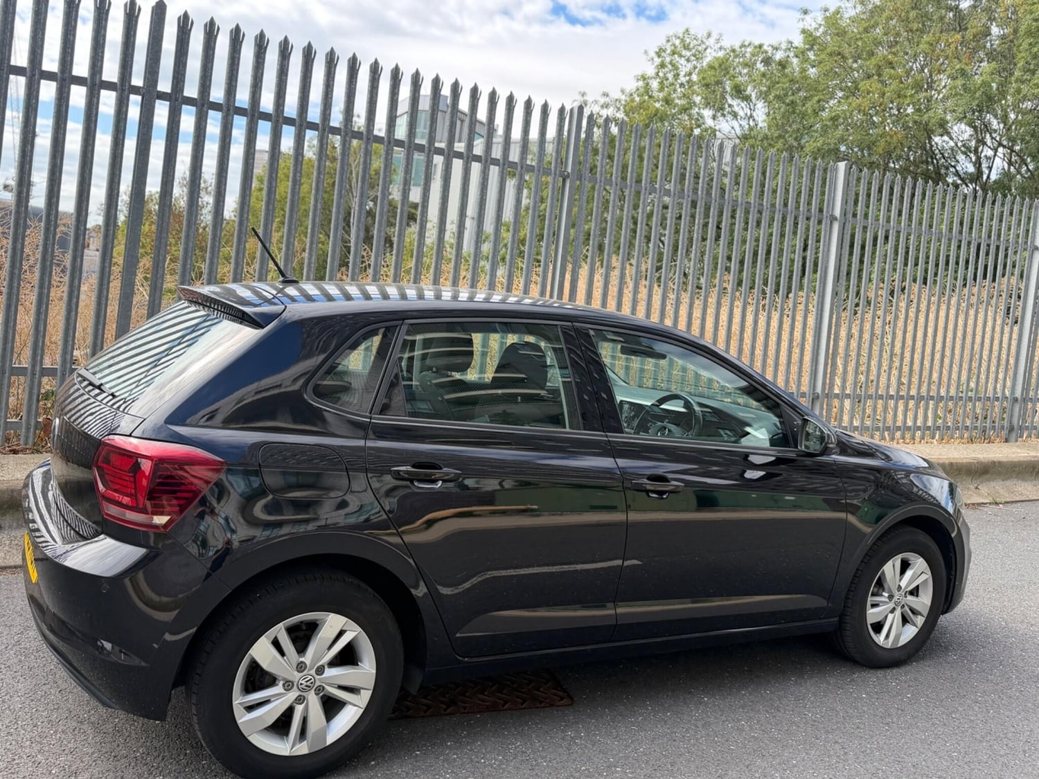 Volkswagen Polo 2020 - Cars in Brent