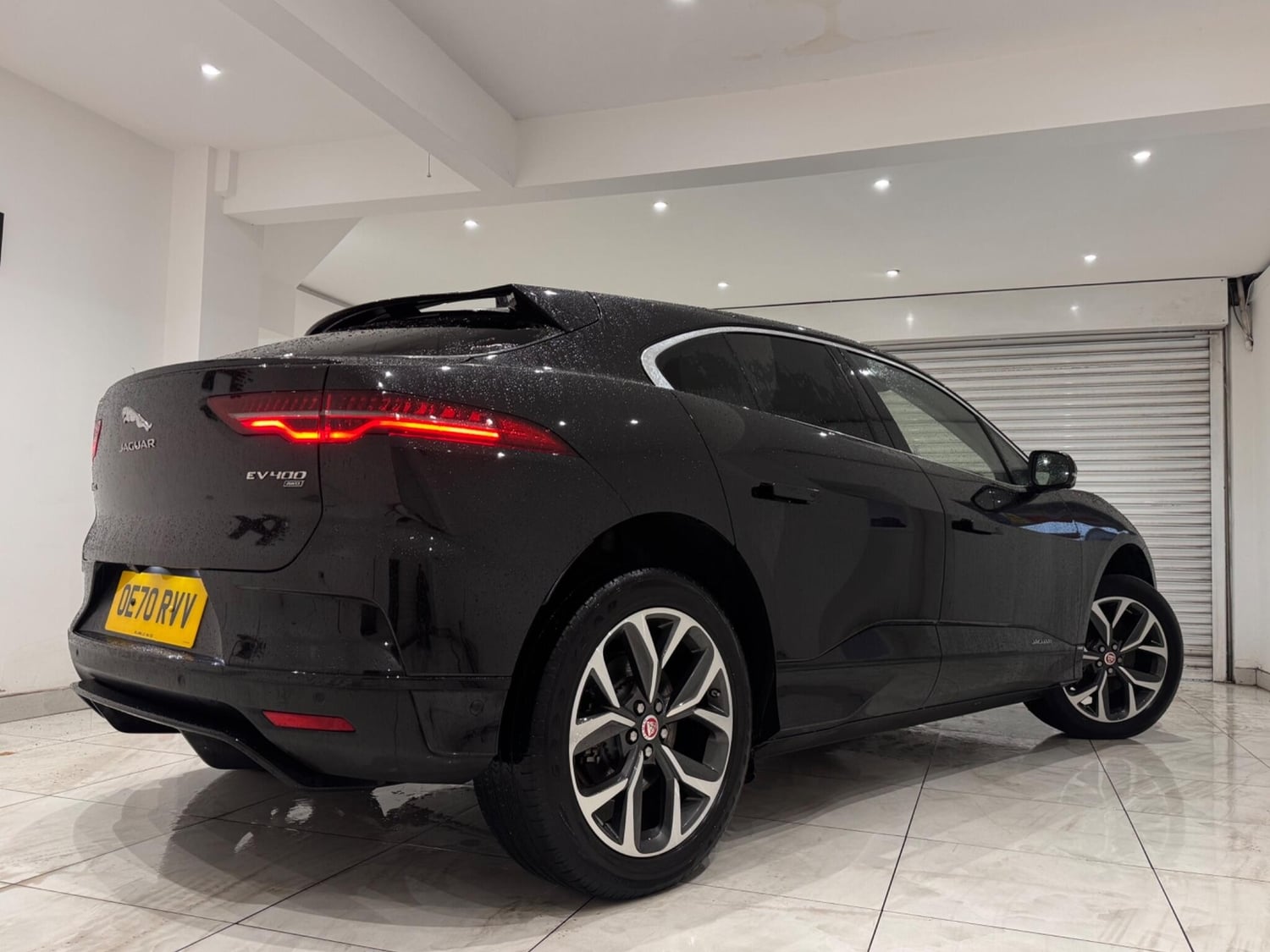 [ berth ]Jaguar I-Pace