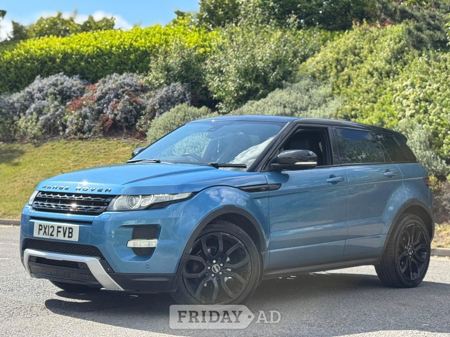 [ berth ]Land Rover Range Rover Evoque