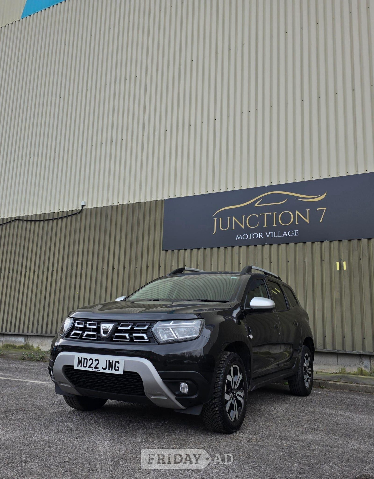 [ berth ]Dacia Duster