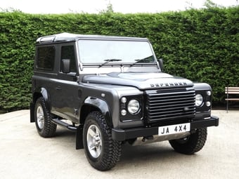 Land Rover Defender 90 2015