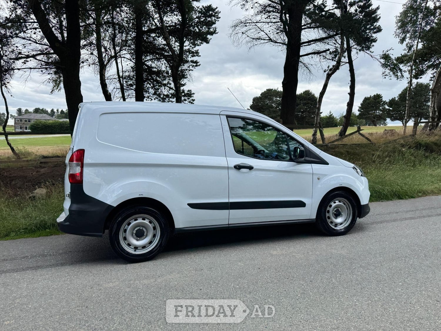 Ford Transit Courier 2020 - Vans & Commercial Vehicles