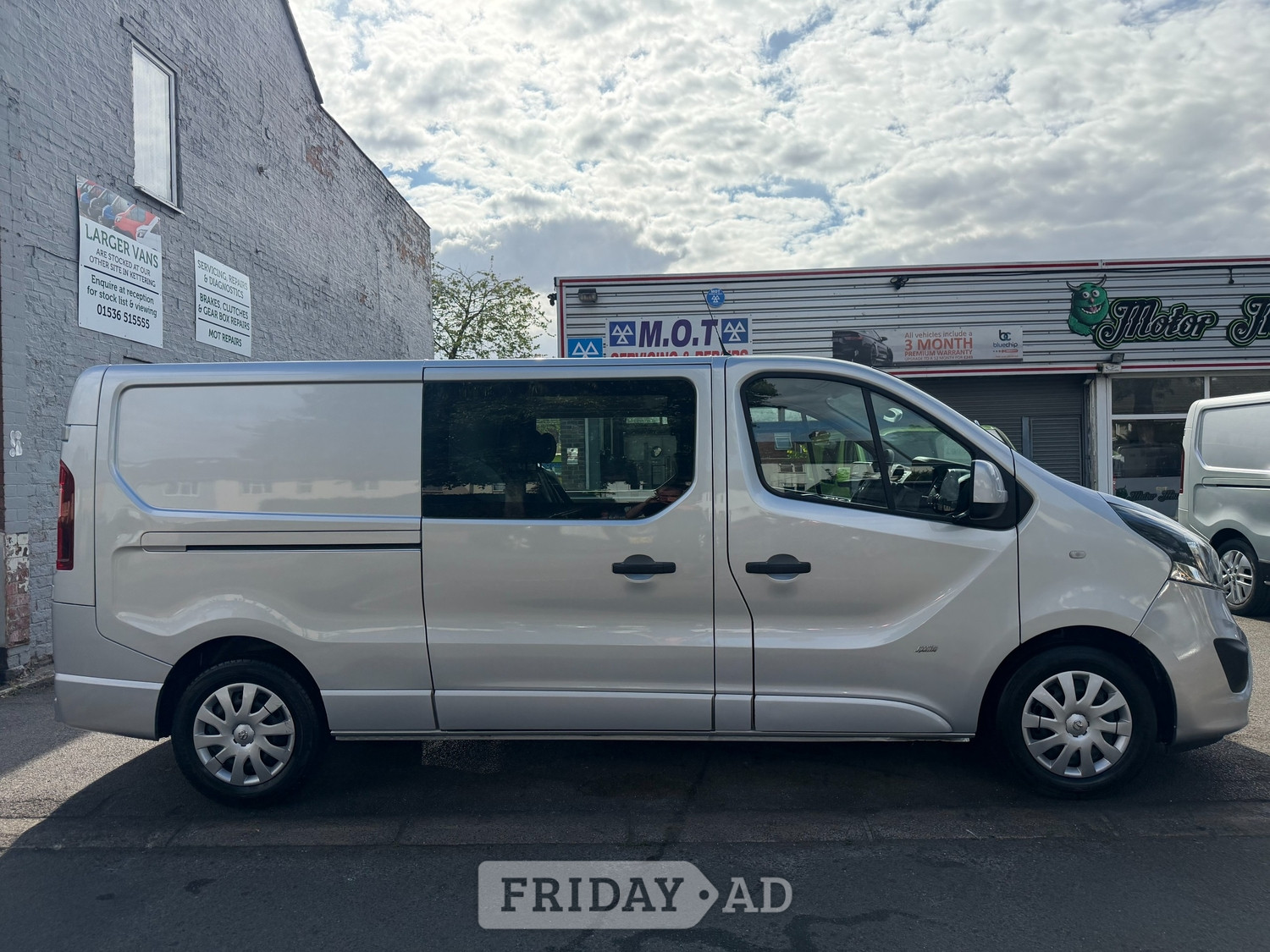 Vauxhall Vivaro 2018 in Kettering