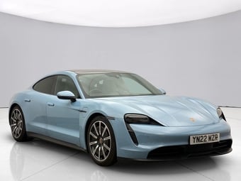 Porsche Taycan 2022
