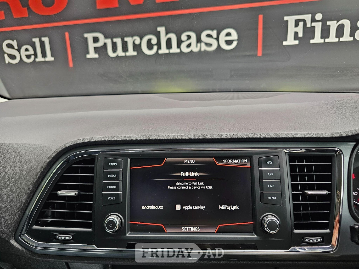 [ berth ]SEAT Ateca