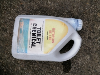 Various Used Cleaning Products For Sale - Job Lot