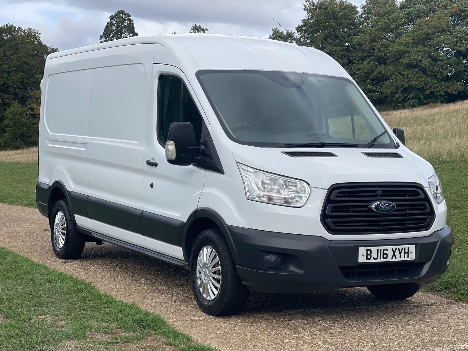 [ berth ]Ford Transit