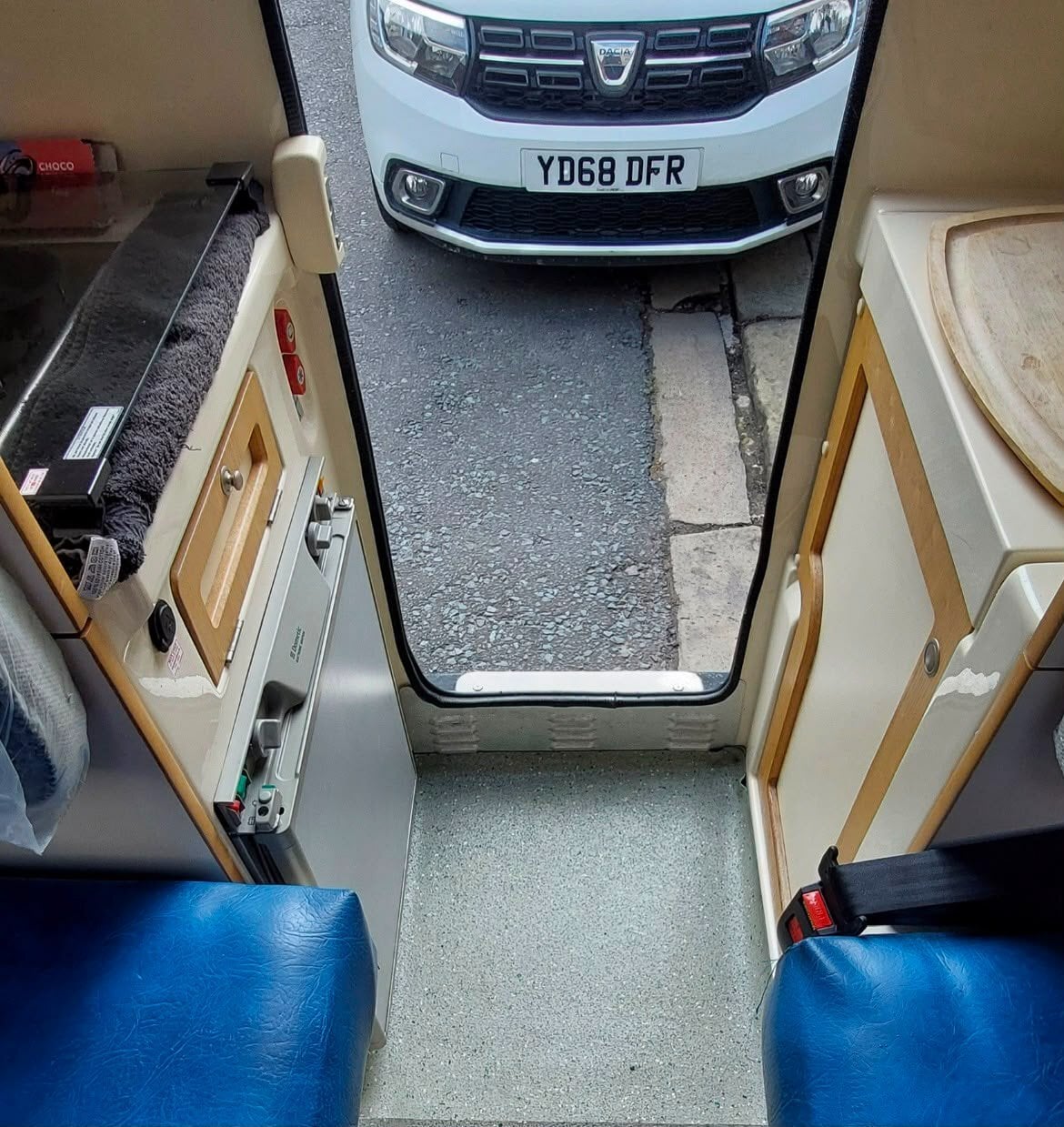 Romahome Romahome Duo 20, (2010)  Campervan for sale - Motorhomes & Caravans