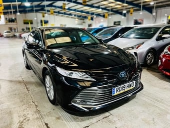 Toyota Camry 2019