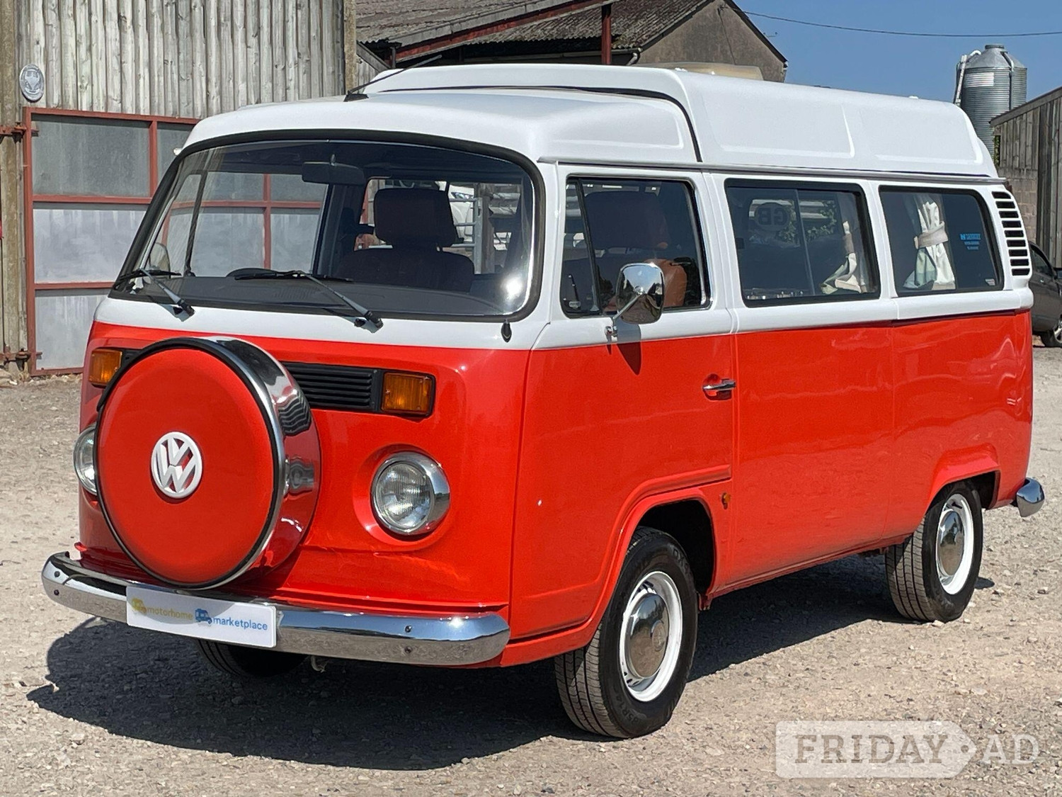 [2 berth ]Volkswagen T2 Campervan Air-Cooled Danbury Conversion