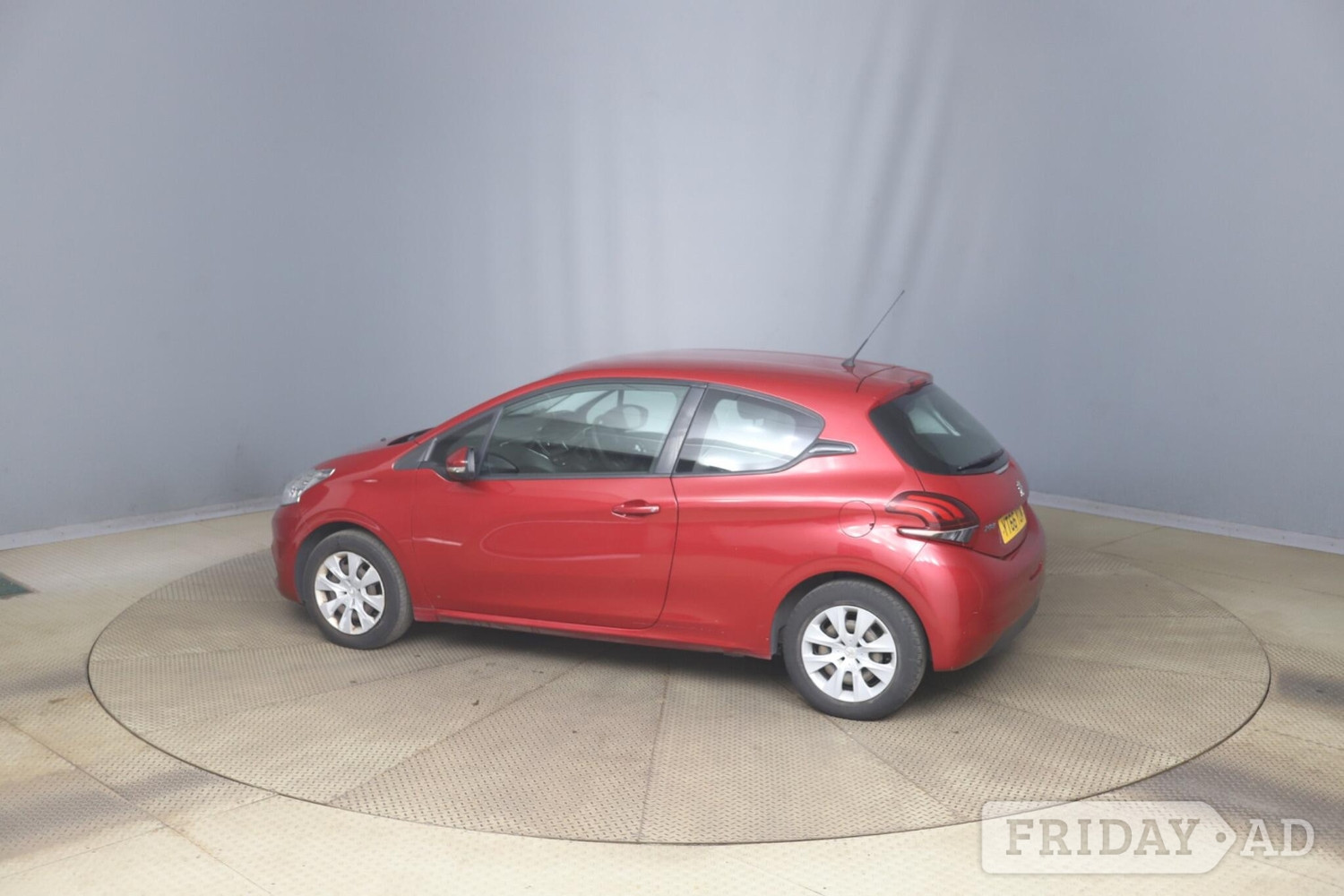 Peugeot 208 2016 - Cars in Birmingham