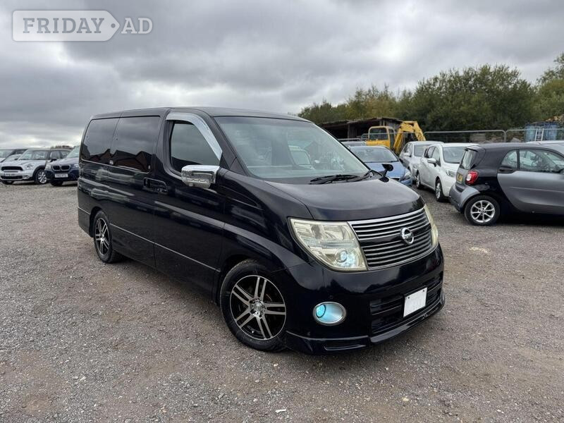 Nissan Elgrand 2007 in Southampton