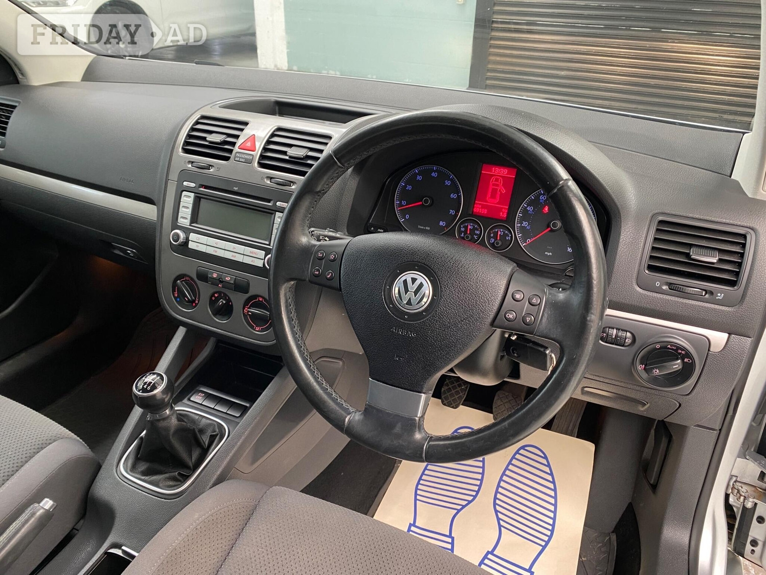 [ berth ]Volkswagen Golf