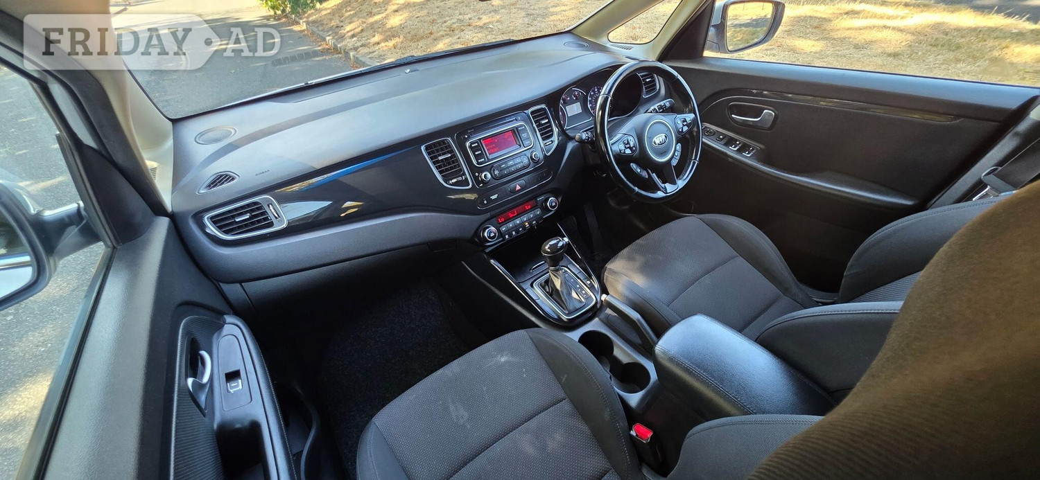 Kia Carens 2016 - Cars in Birmingham