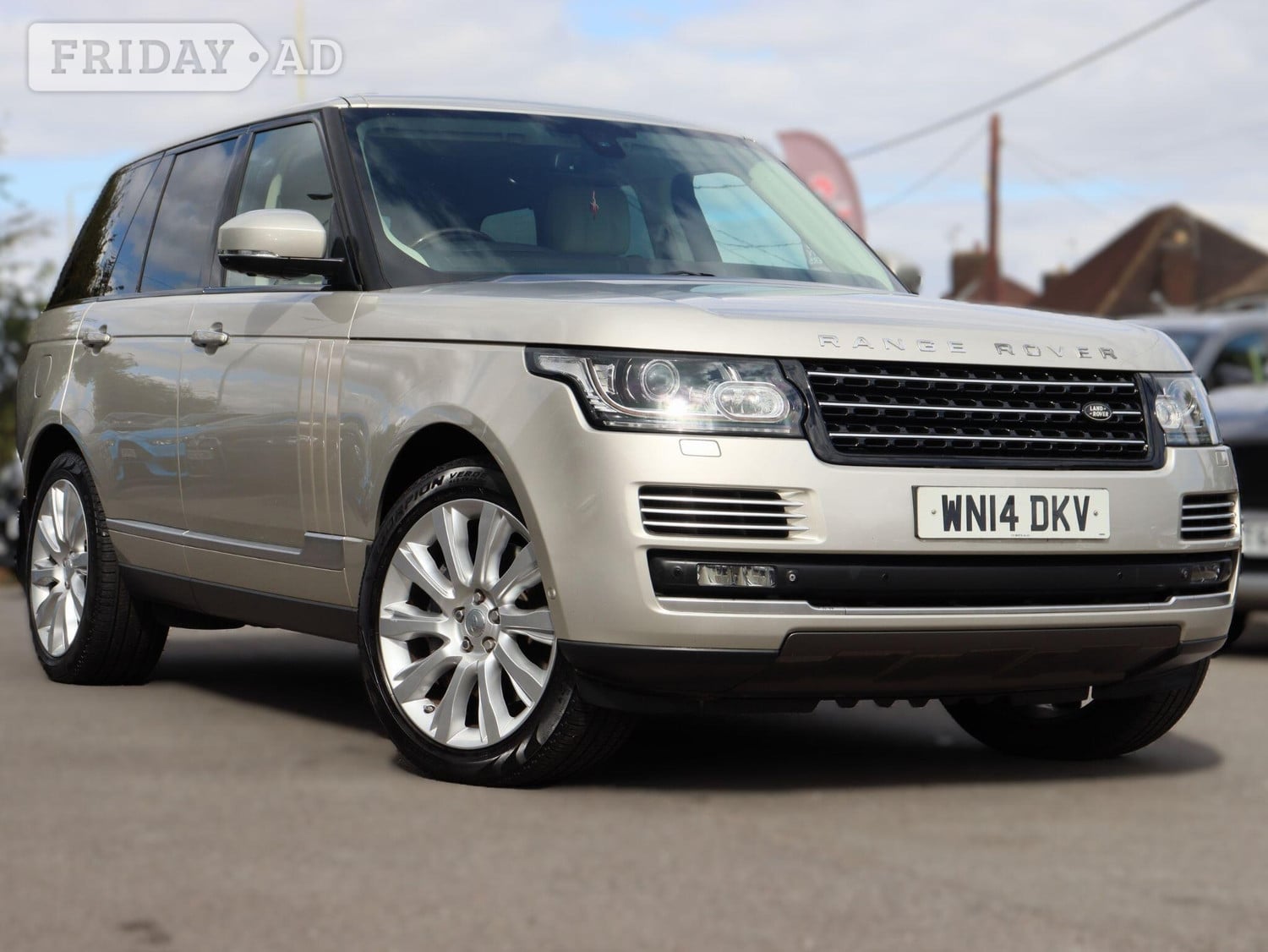 Land Rover Range Rover 2014 in Coalville