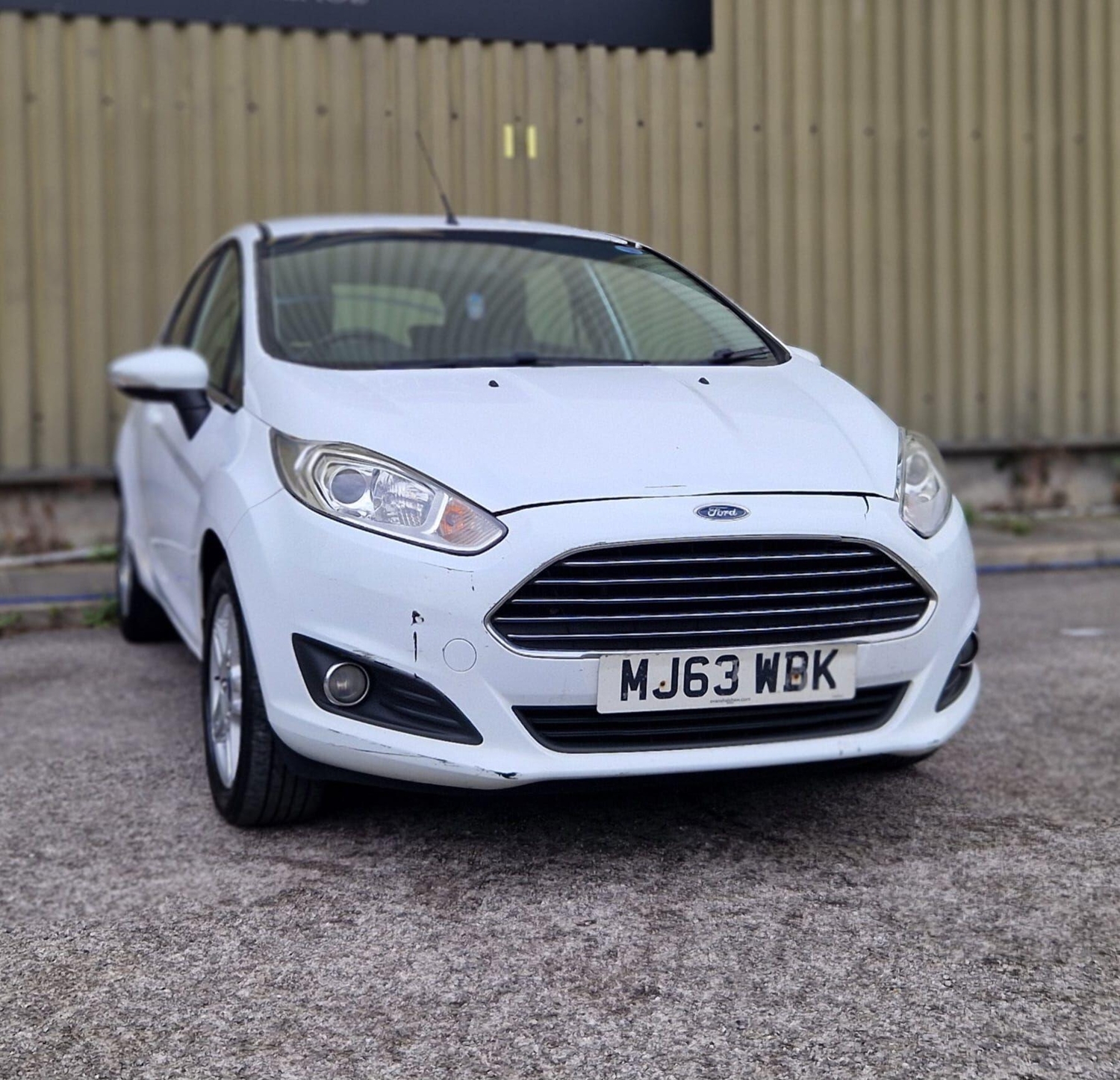[ berth ]Ford Fiesta