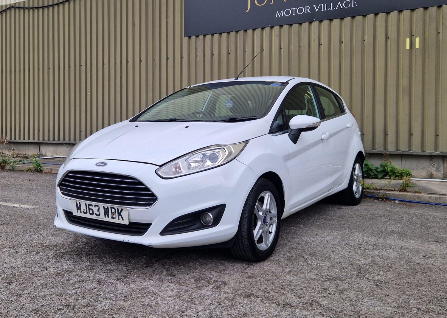 Ford Fiesta 2013 - Cars