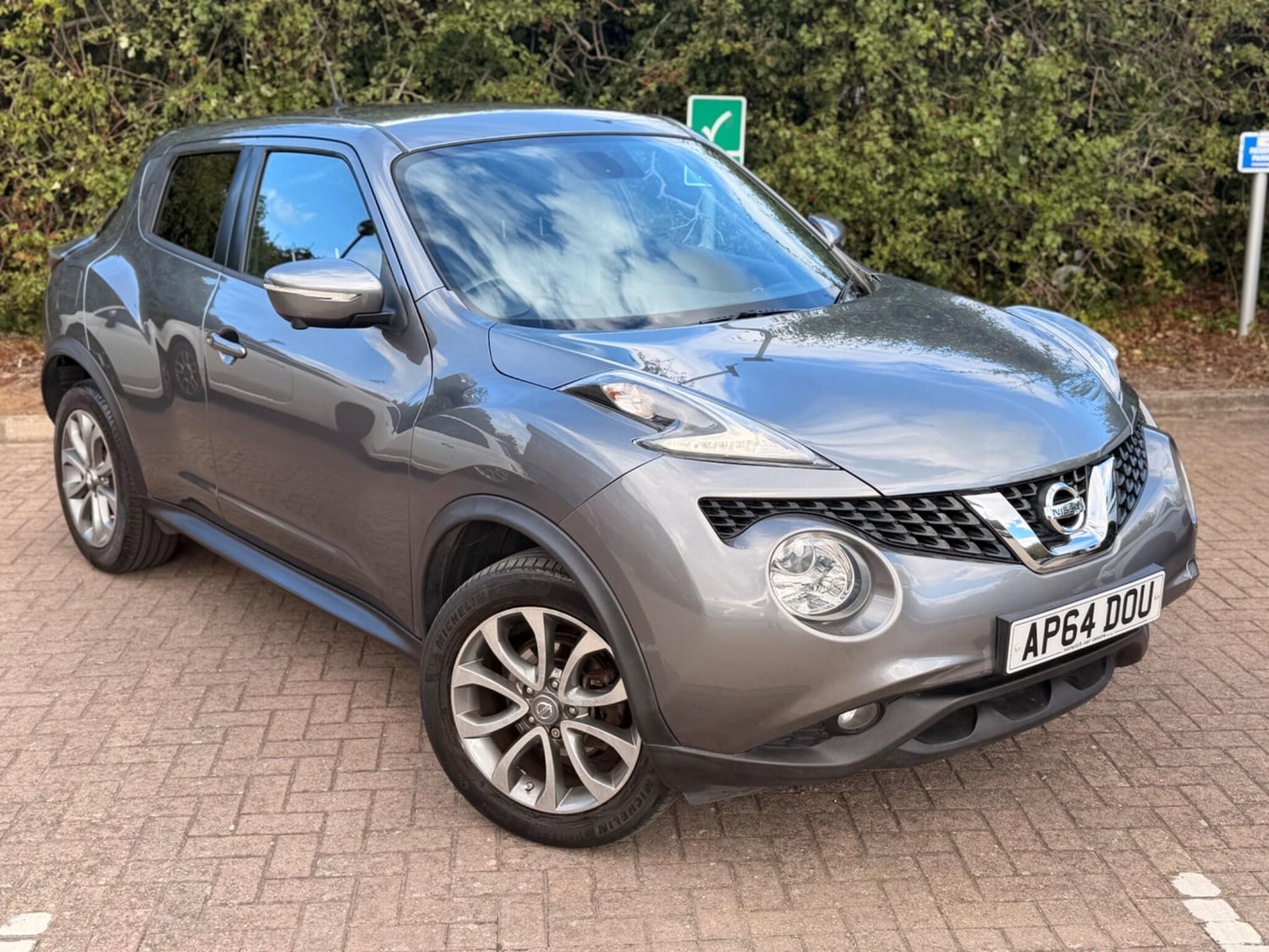 Nissan Juke 2014 - Cars